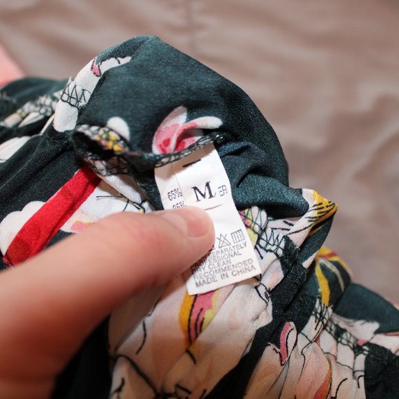 Floral Paper Bag Shorts - Picture 4 of 4